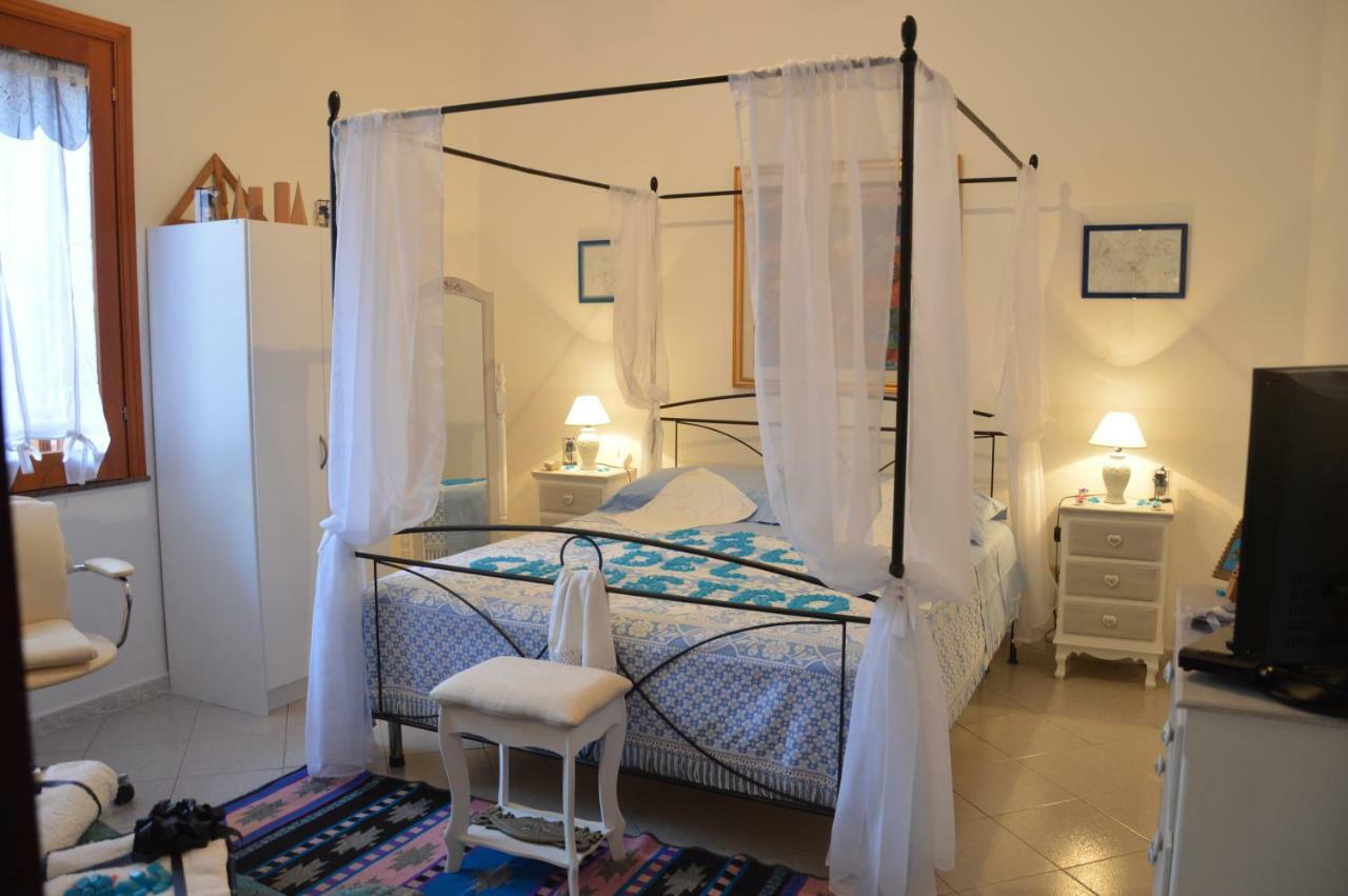 B&B Vicolo Del Chiostro Aci Sant'Antonio Exterior photo